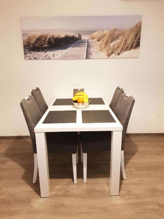 Апартаменти Apartman Monte Rizzi Пула Екстер'єр фото